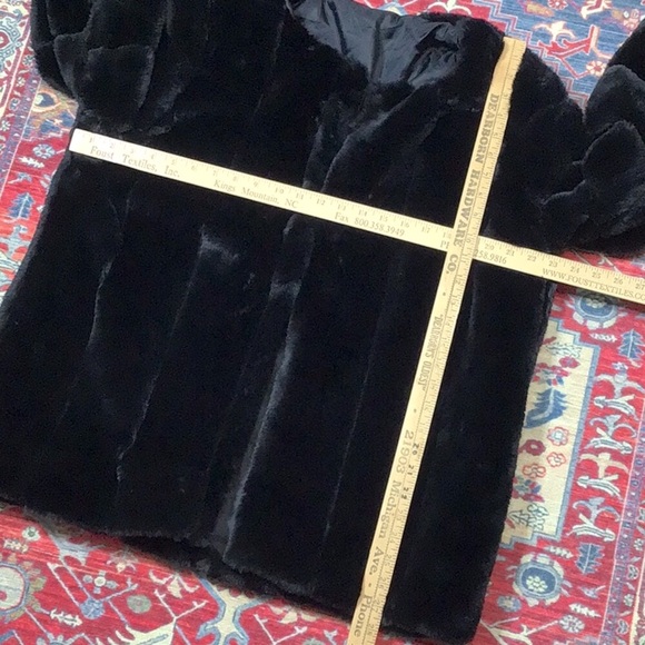 🪭 Black Silky Soft Faux Mink Fur Collarless Three Quarter Sleeve 3 Hook Front - Picture 5 of 11
